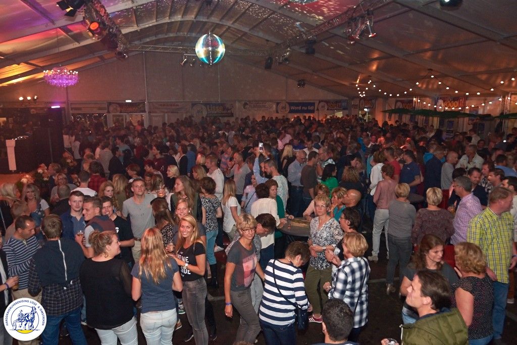 2015
